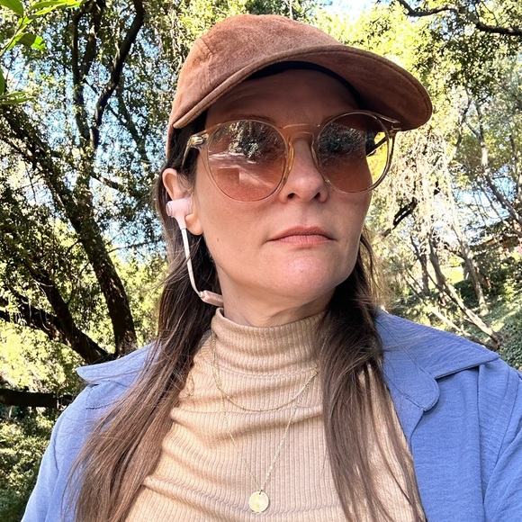 Meet your Posher, Melissa - Picture 5 of 10